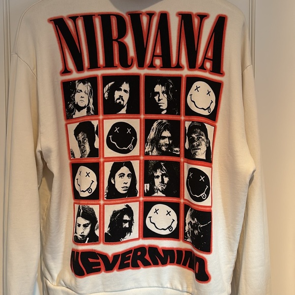 Unisex ASOS Design X Nirvana oversized hoodie with Nirvana Nevermind graphic - Picture 9 of 15